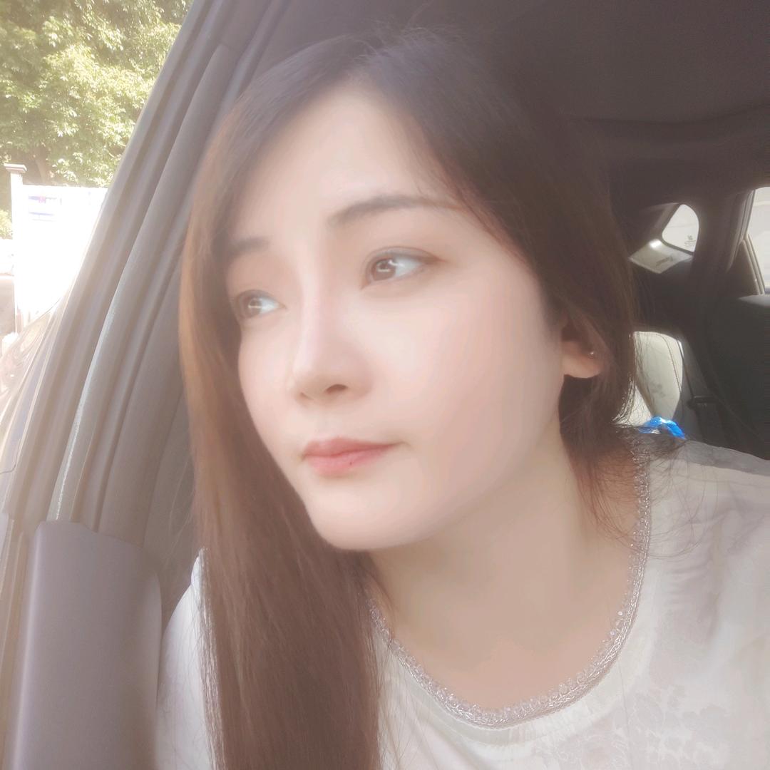 周冰冰