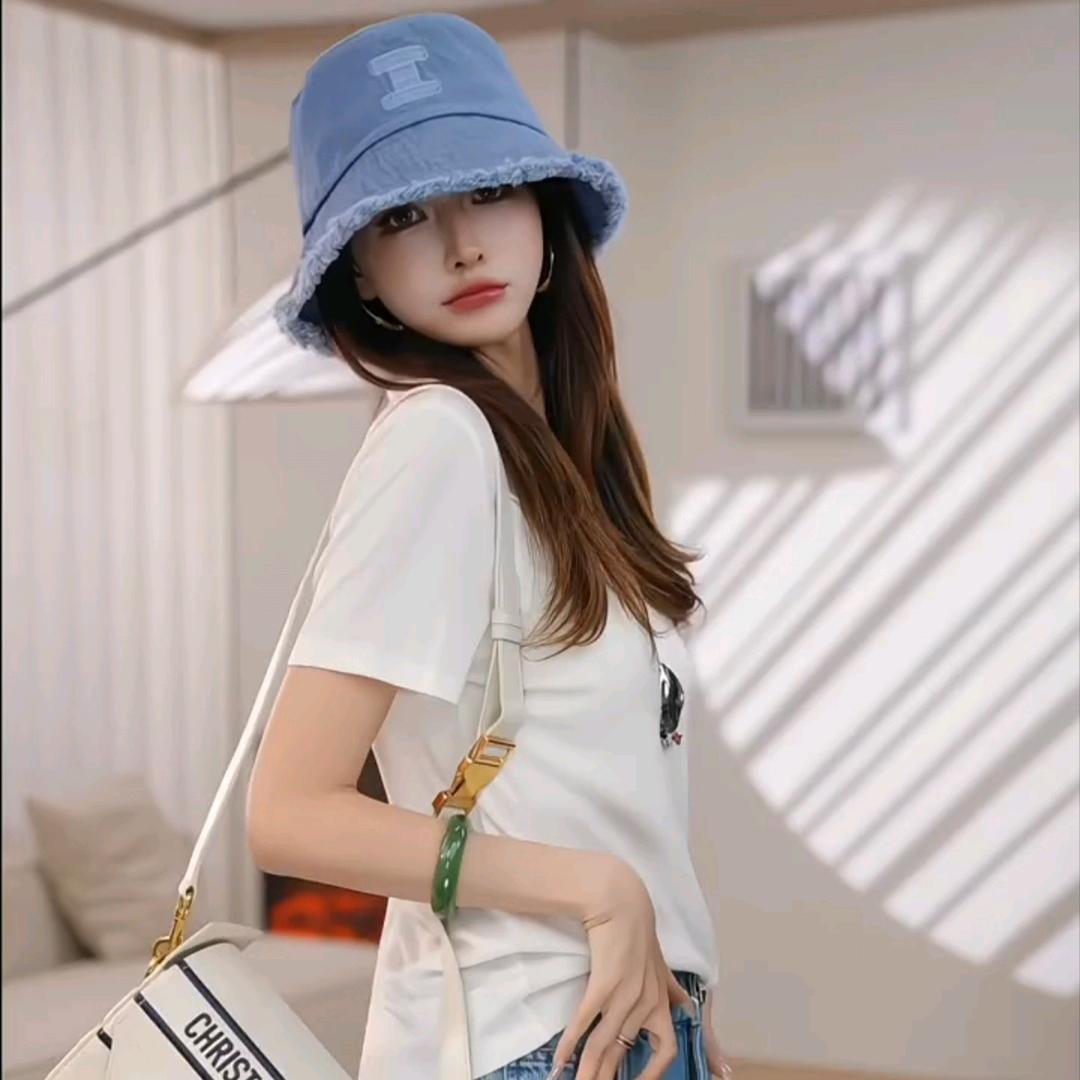 贝贝biuu（时尚爆款穿搭）