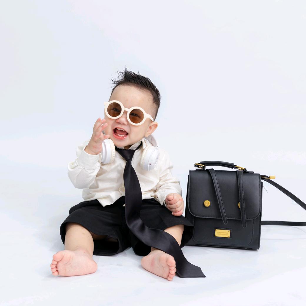 光╮(￣▽￣)╭