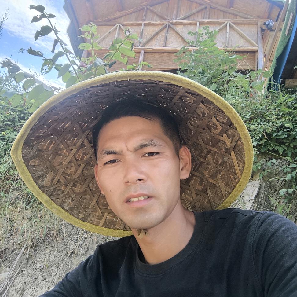 辣村哥  @刘丁