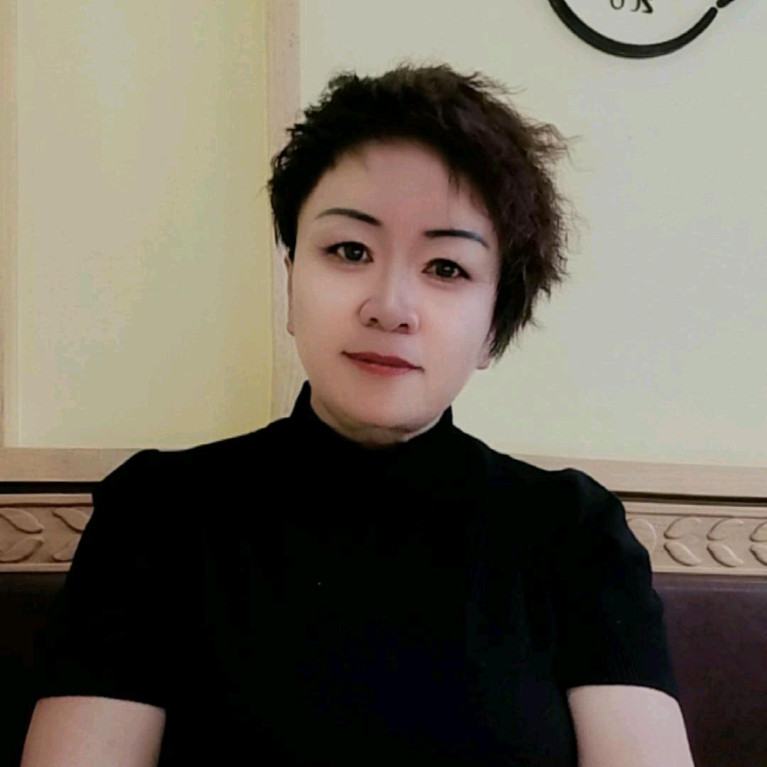 两个孙子的奶奶👵