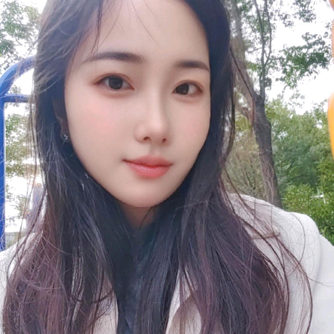 我是小李吖🎀