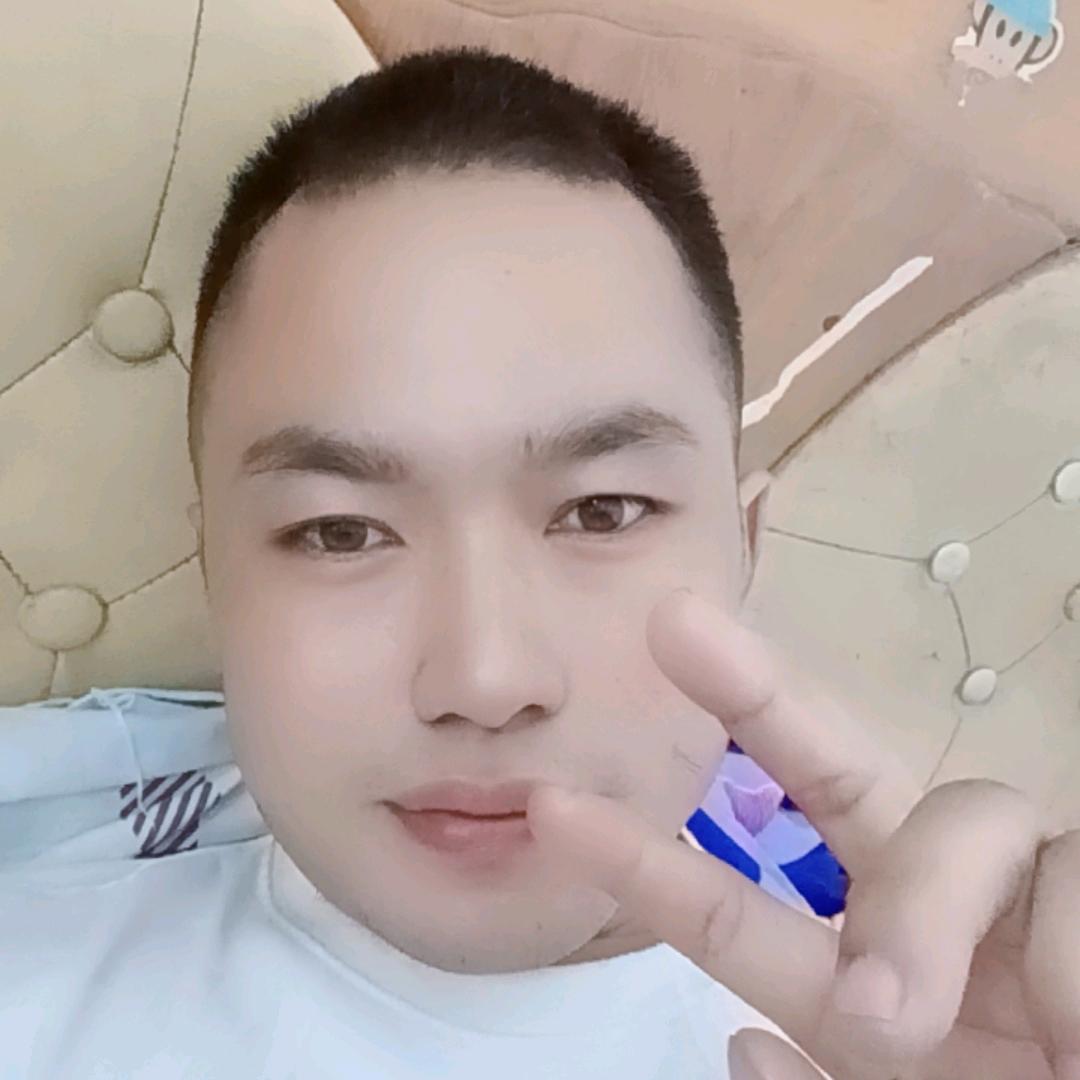 83年的我，离异的，