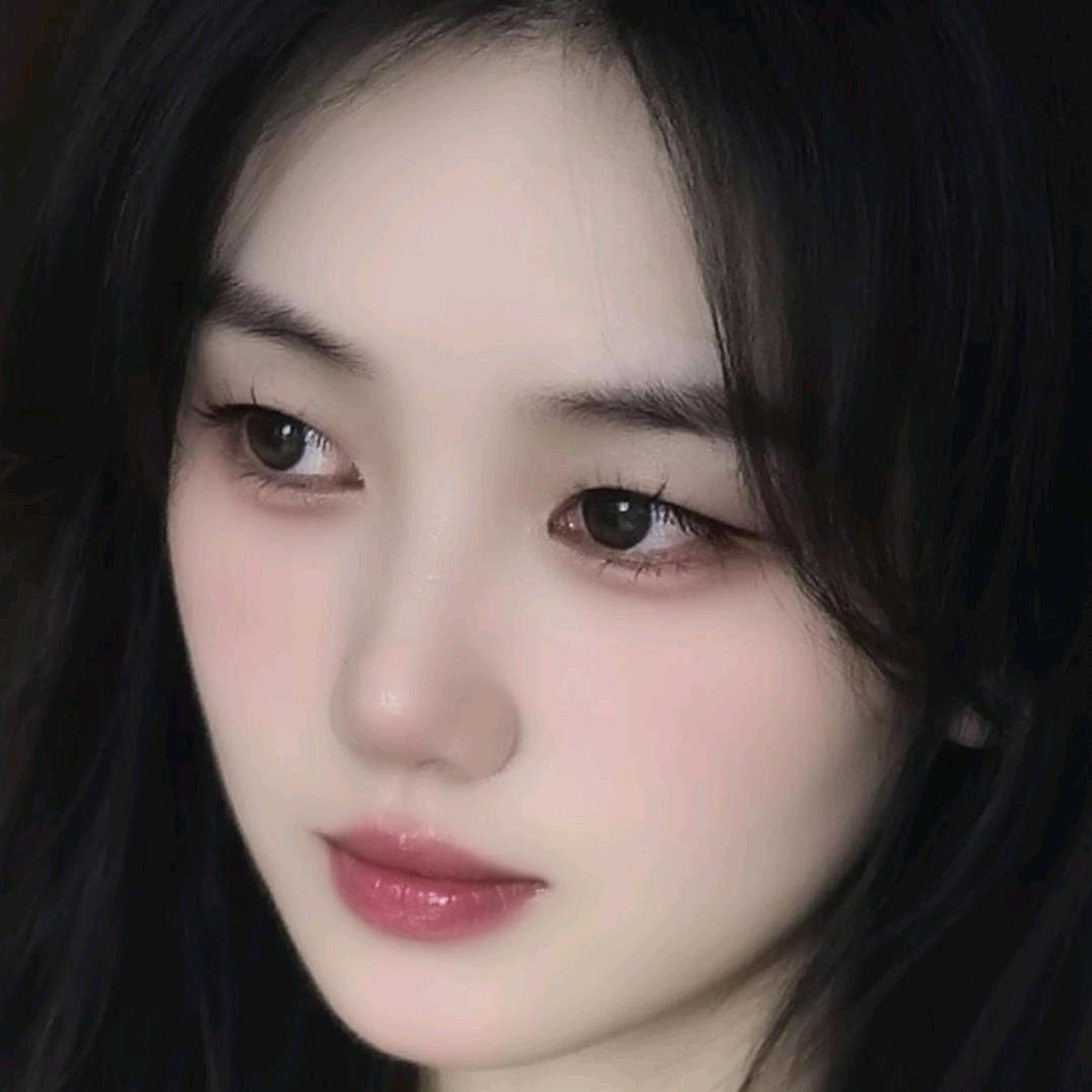 （玲玲）
