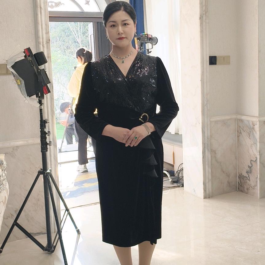 短剧演员一慧姐