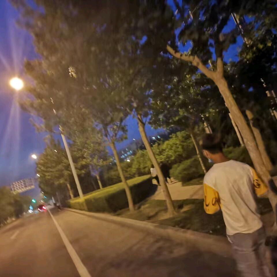 泰山奶奶小香童小朱