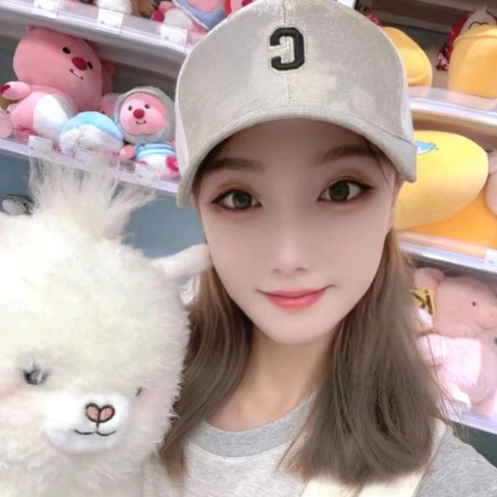 芊芊🌸【新人交朋友九宫格首播】