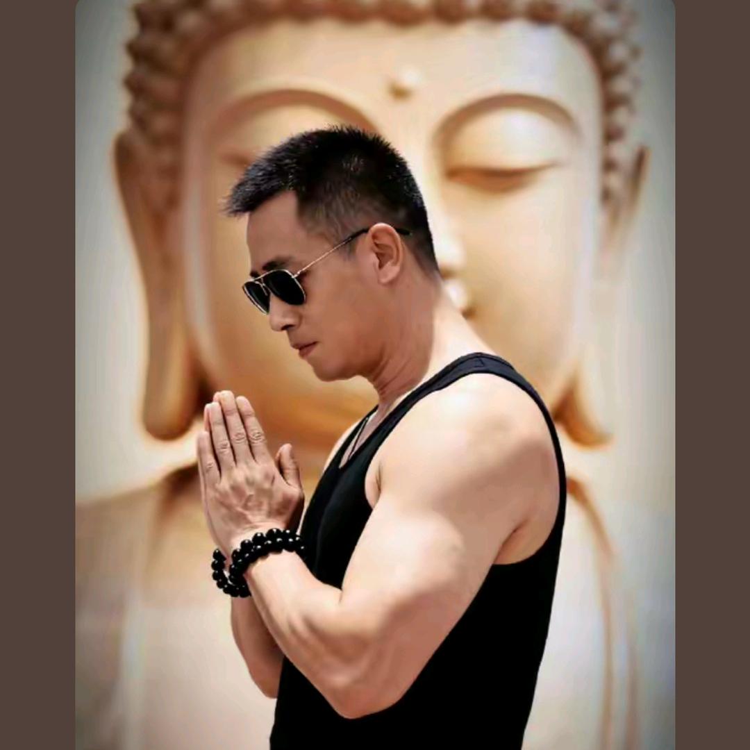 杨斌