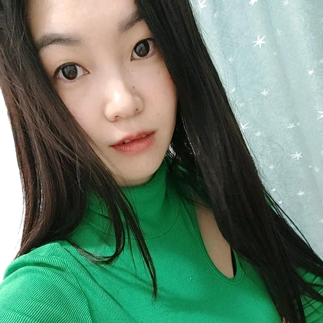 城墙边的芬姐
