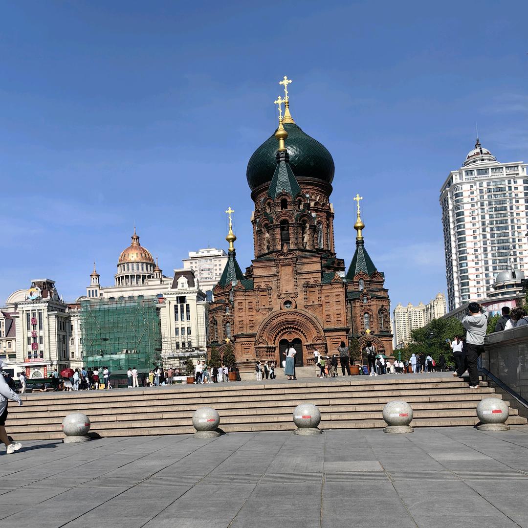 旋敬运动户外专营店