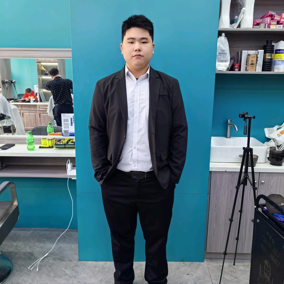 通讯领域罗先生