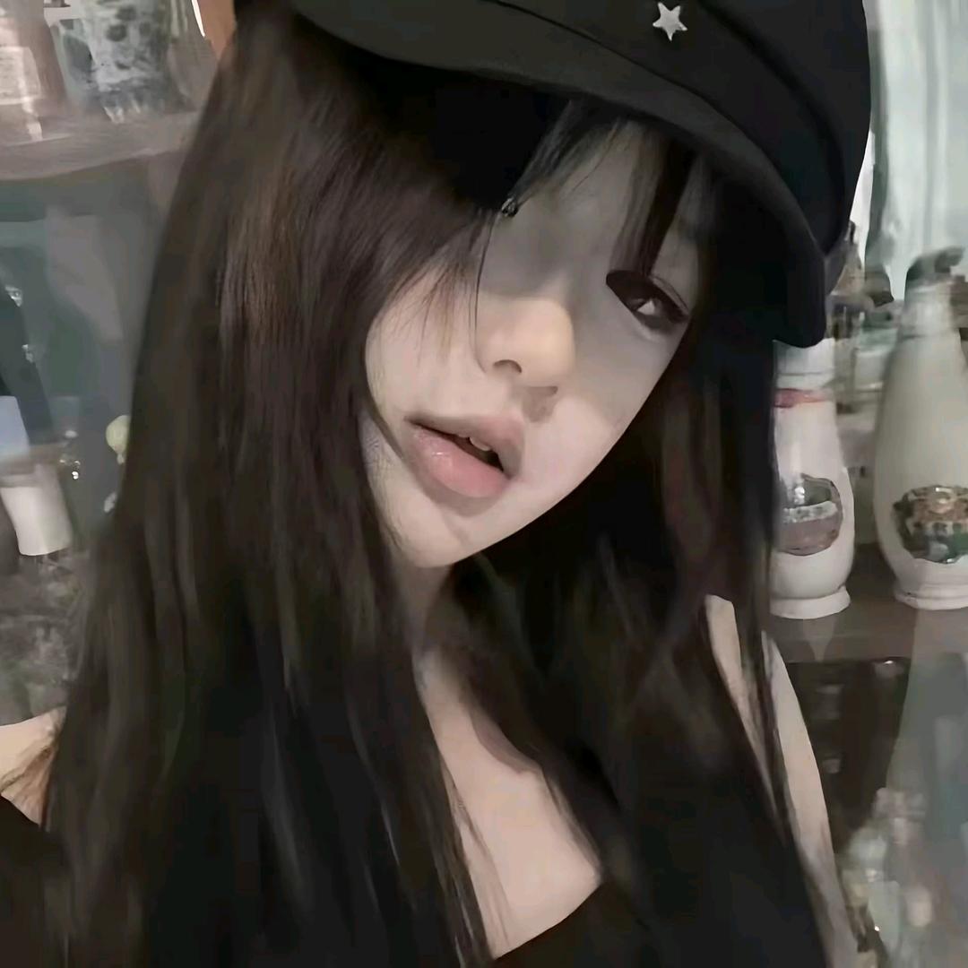 是彤不是桐.🐾