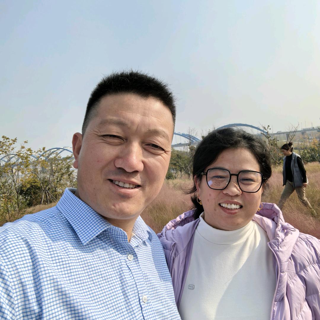 东明三哥