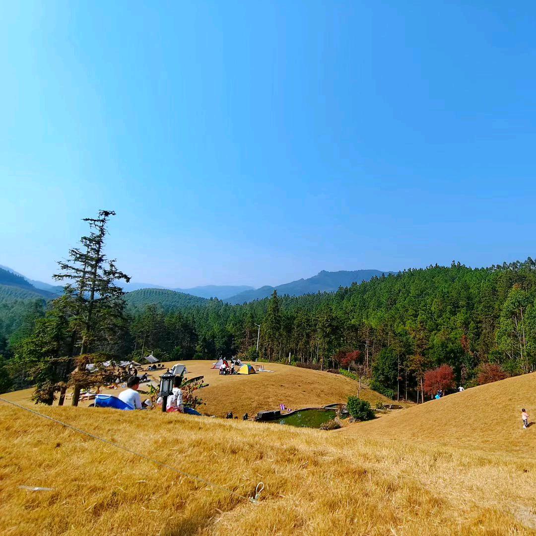 潞江暮野星空·龙头潭露营基地