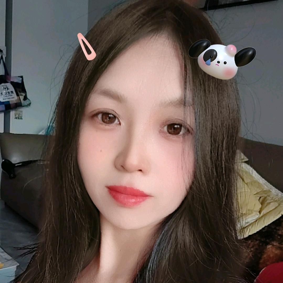 漂亮小女人