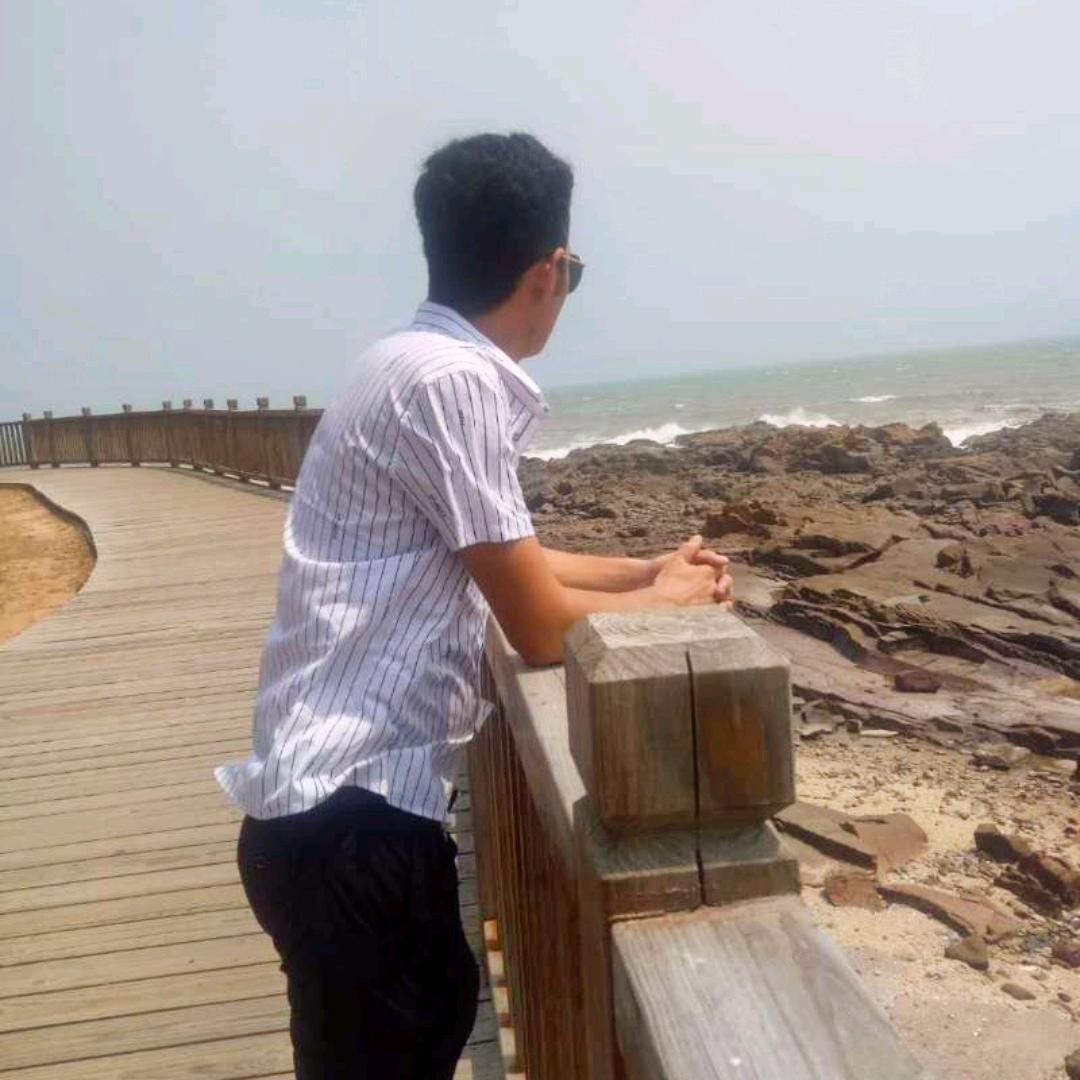 麦麦提敏