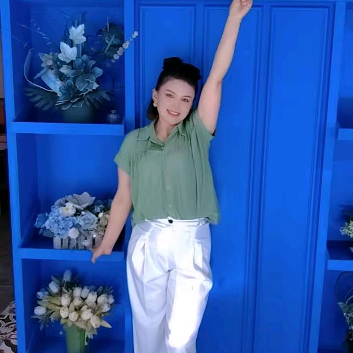 爱笑女孩😄