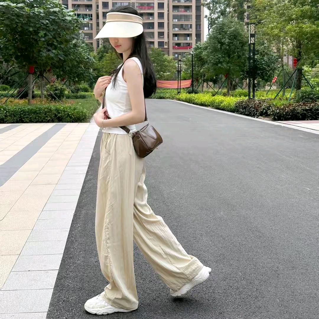 迪士尼服饰穿搭