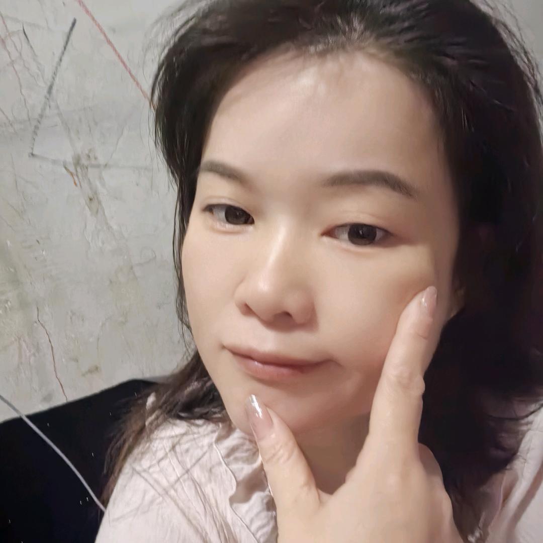 衣依