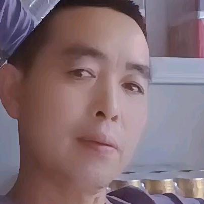 红哥.