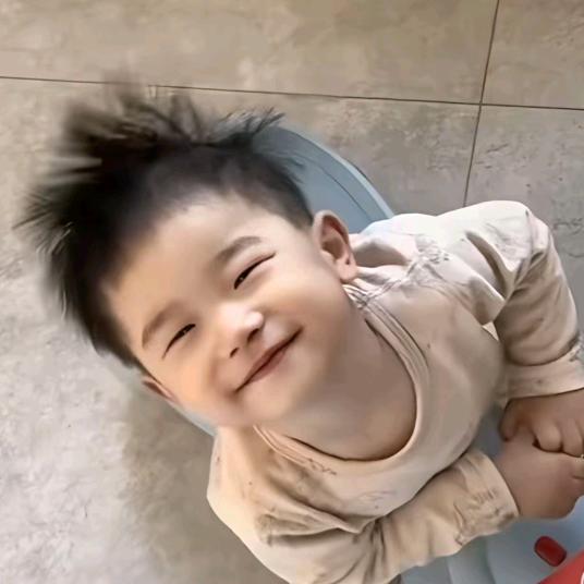 困困的小丸子