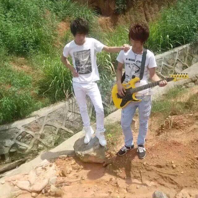 ꧁干装卸的小安꧂