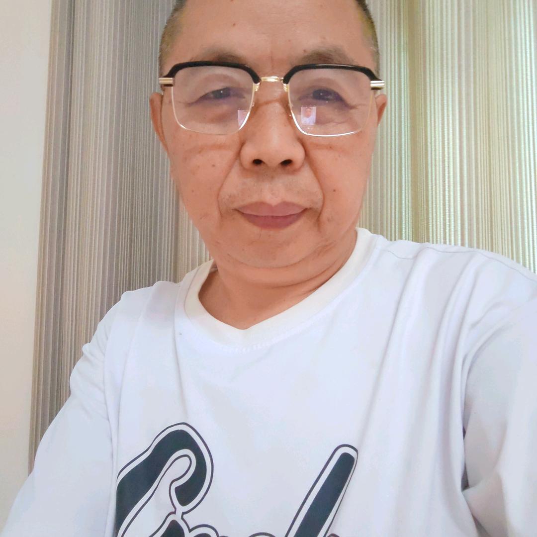李厚贤传媒