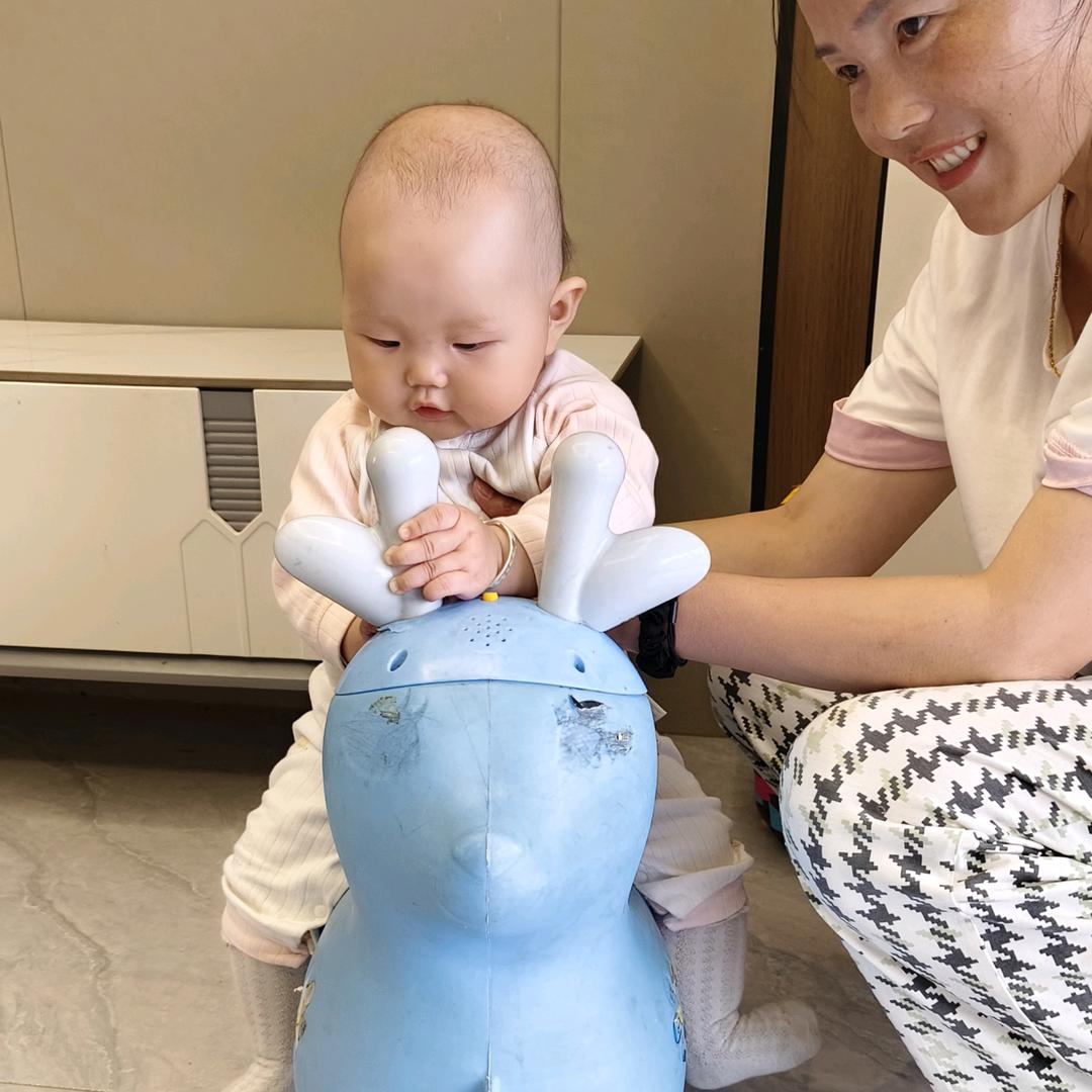 芯怡:《重庆斌哥三徒》不定时开播