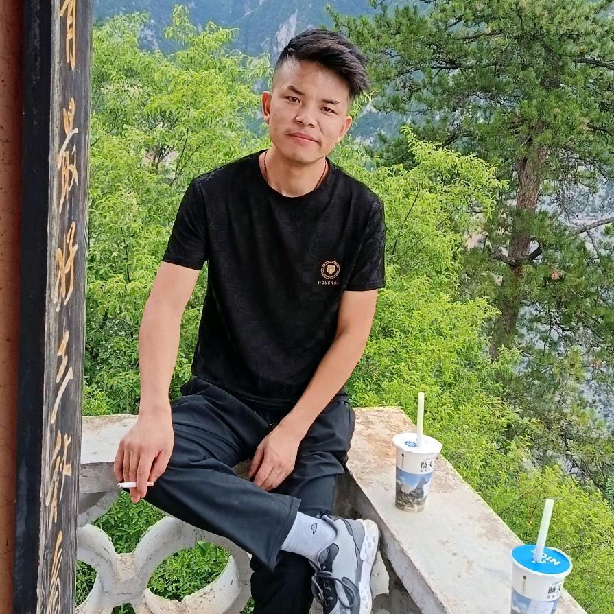 拉姆措音乐餐吧(才让)