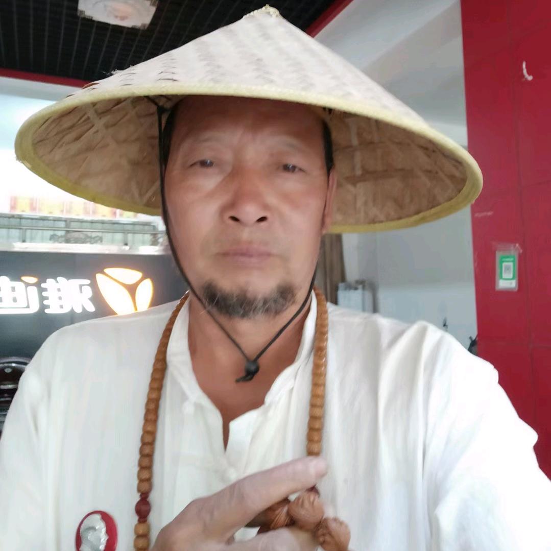 竹石茅舍