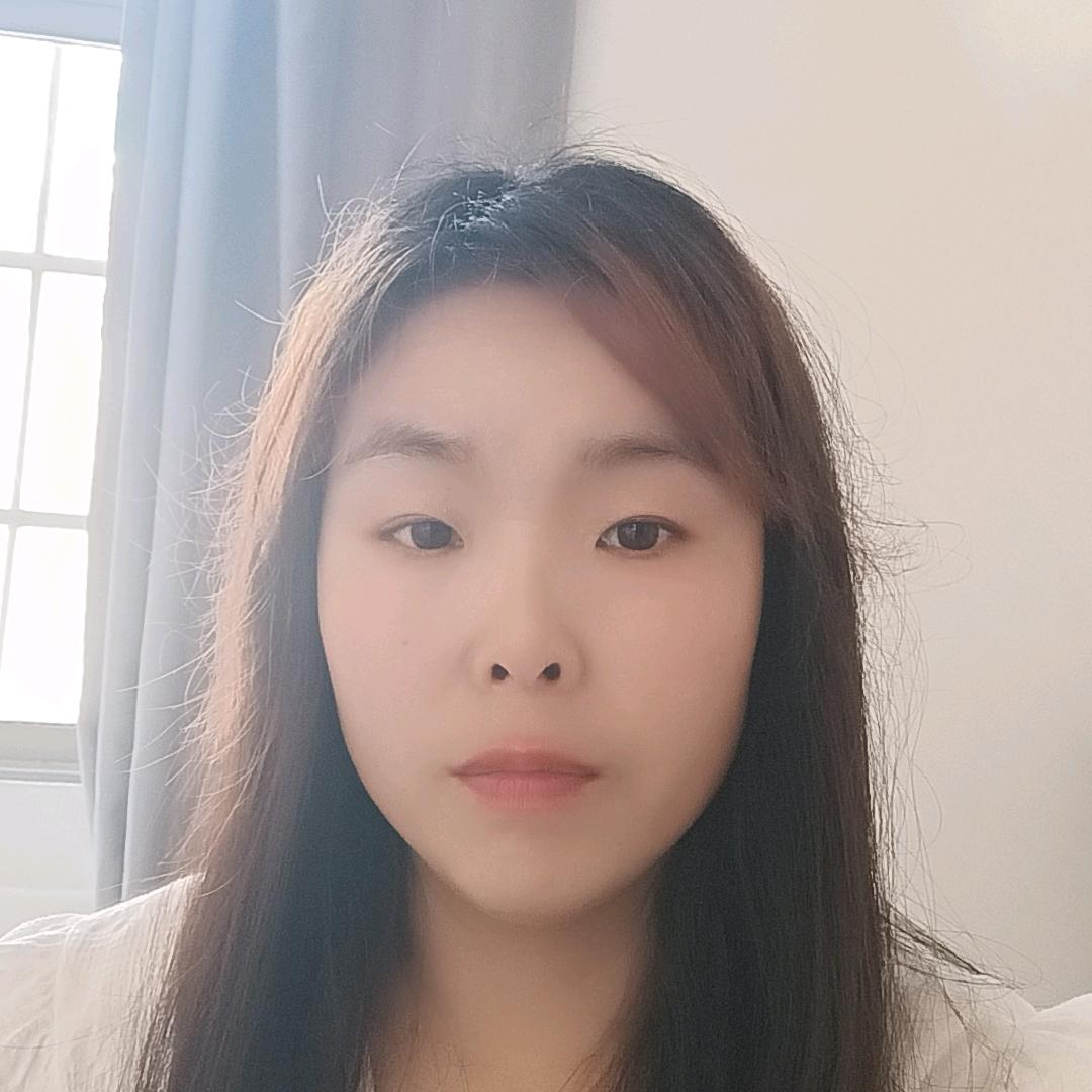 是珊珊吖