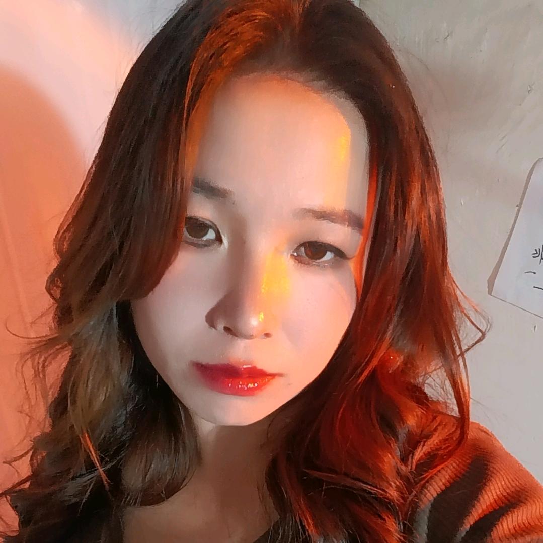 卖水果的梅子吖