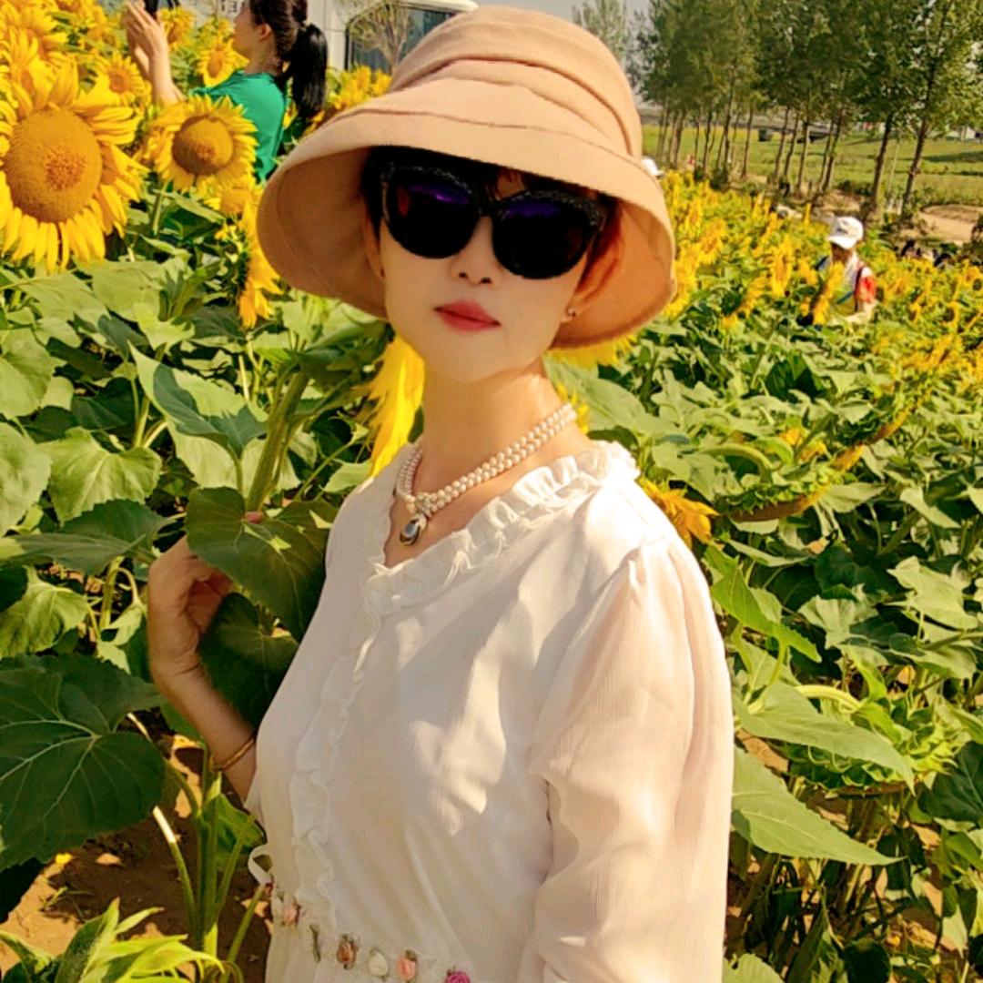 温柔的兔姐姐