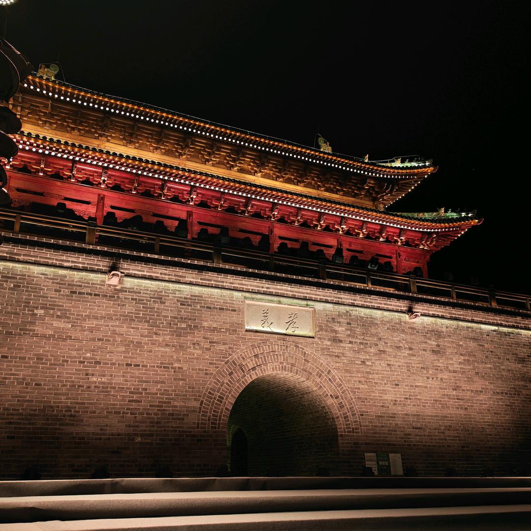 Li-嗯哼