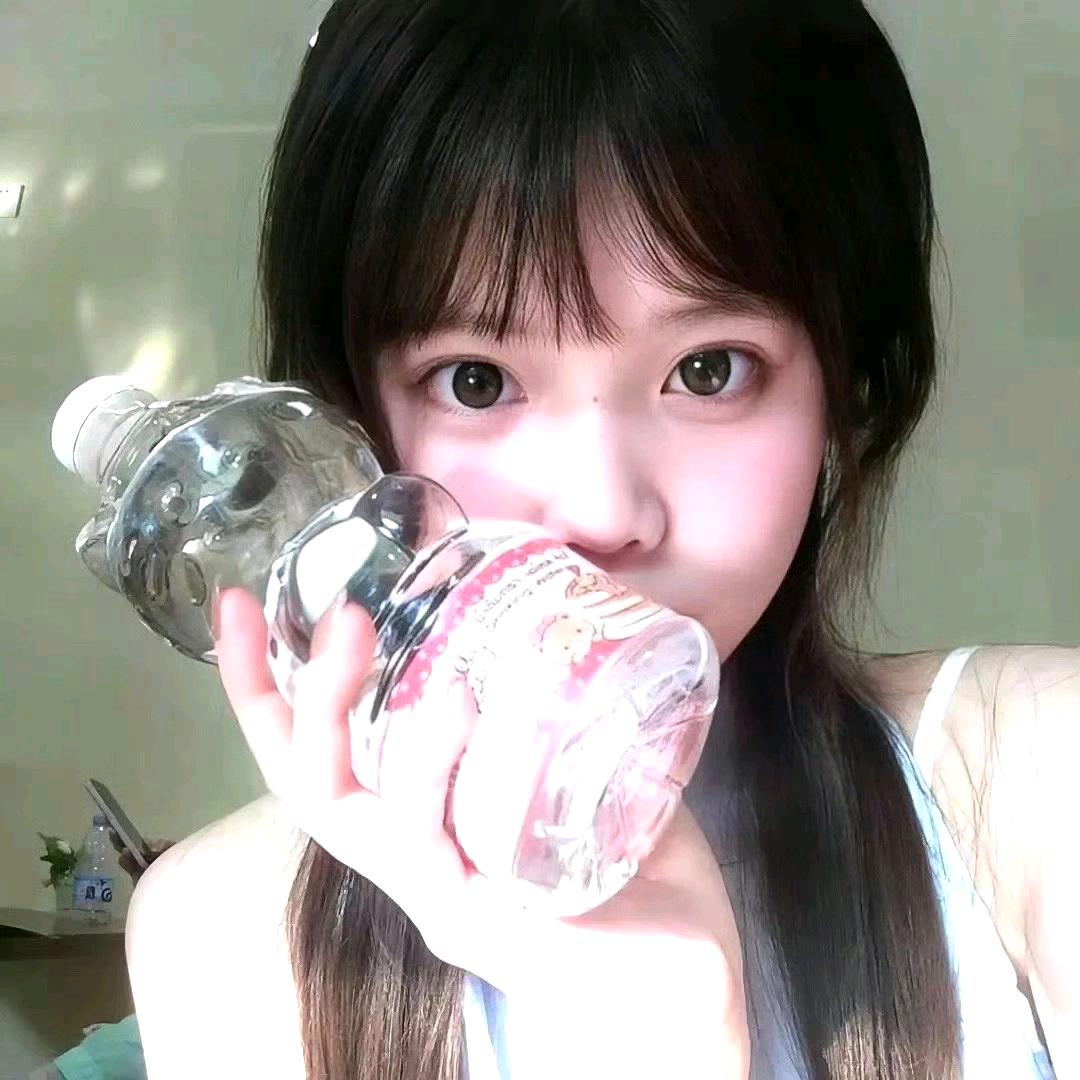 素颜小狗🐶