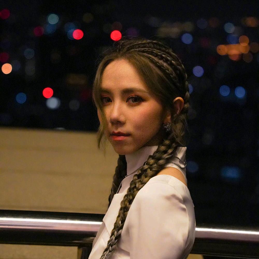 L宏.