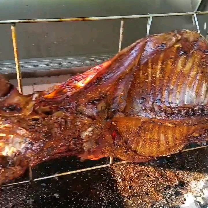 大凯流动烤全羊