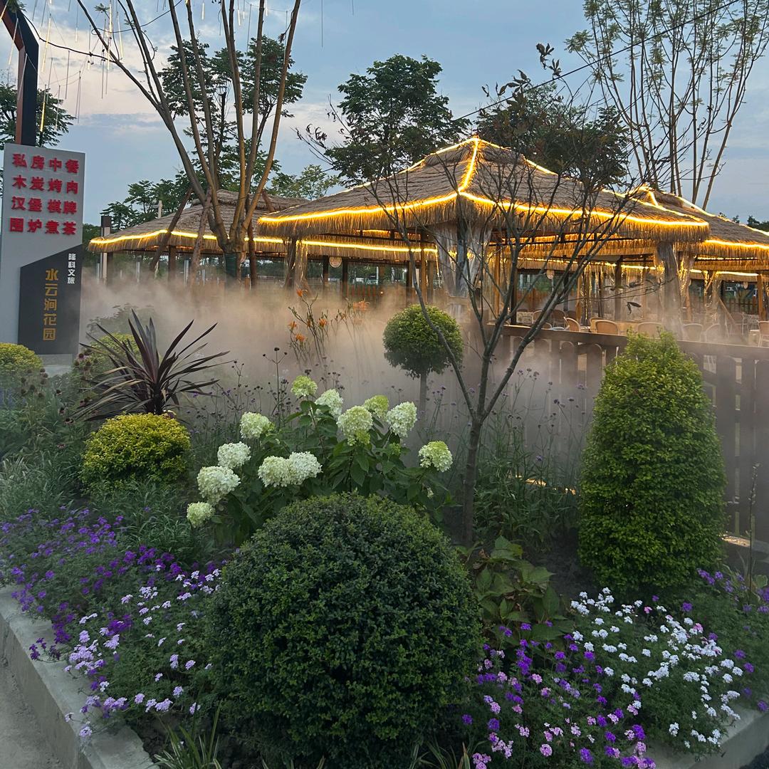 鲁家滩水云涧花园餐厅
