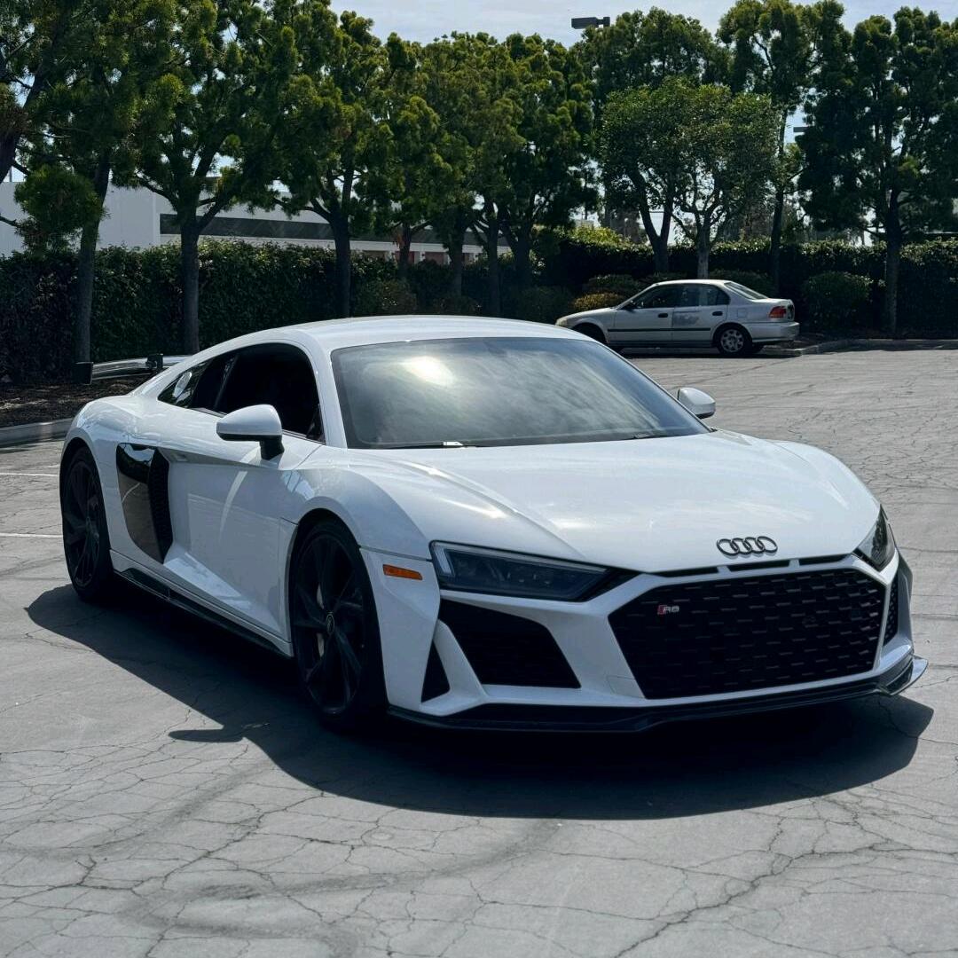 乌·龍 𝑨𝒖.𝑫𝒊