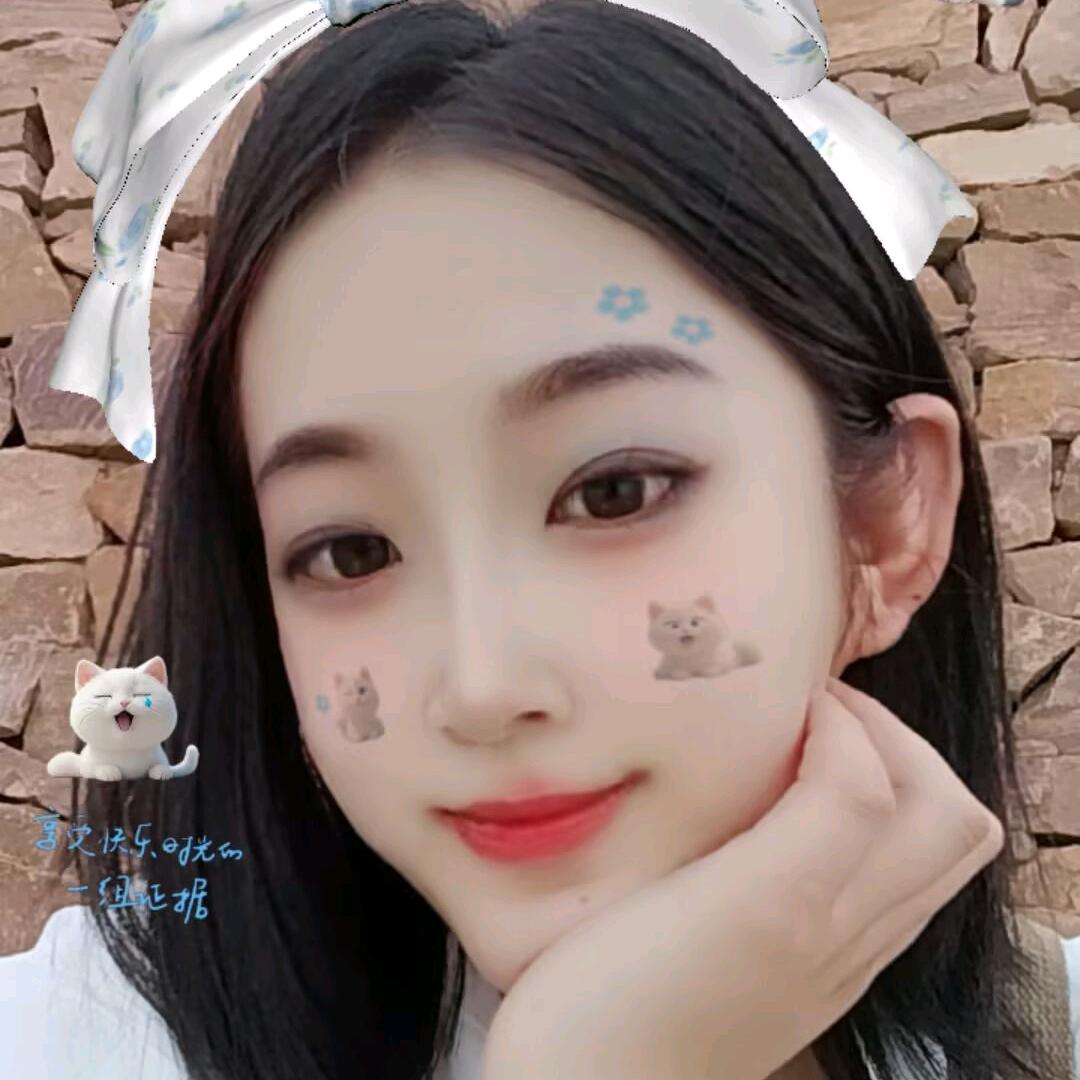 朵小妞的生活日常