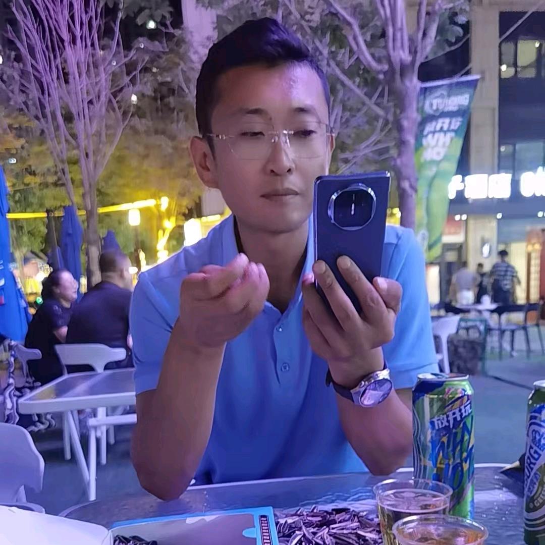 耕云种月—小黑哥