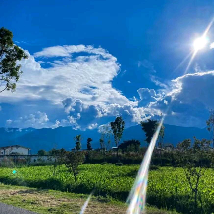 轻舟已过万重山