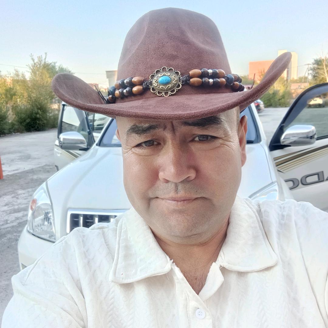 达斯多尔·马汗