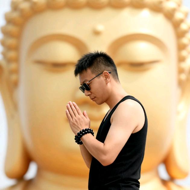 小爷丶让你崩溃