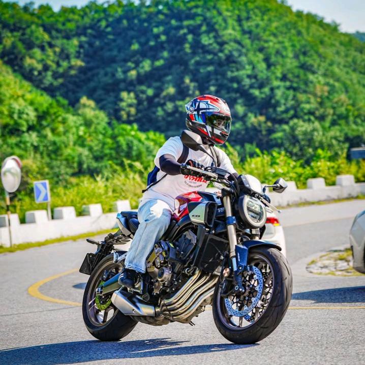 牛🐮🏍