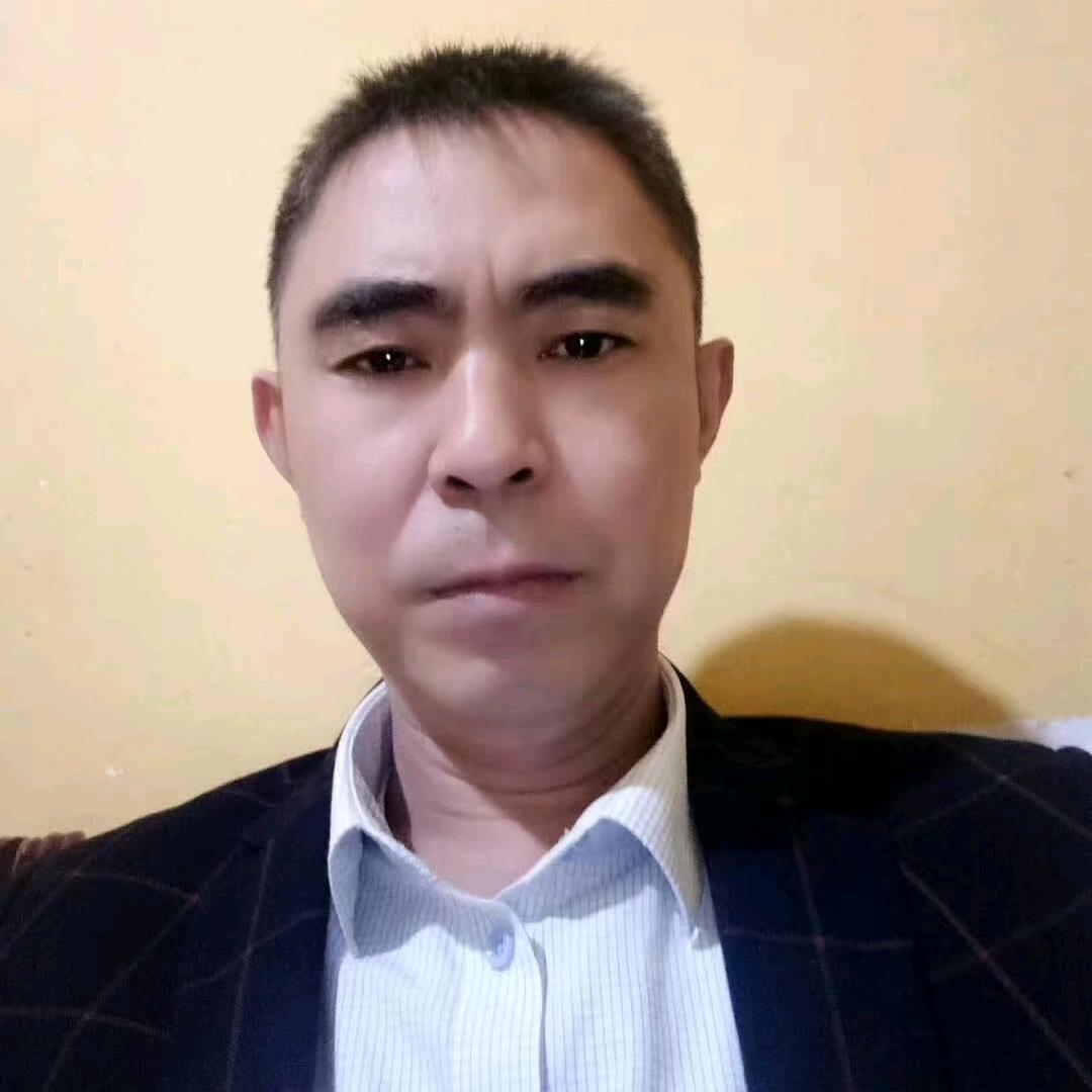 。娄山关义福山庄老牌黄焖鸡。陈六哥