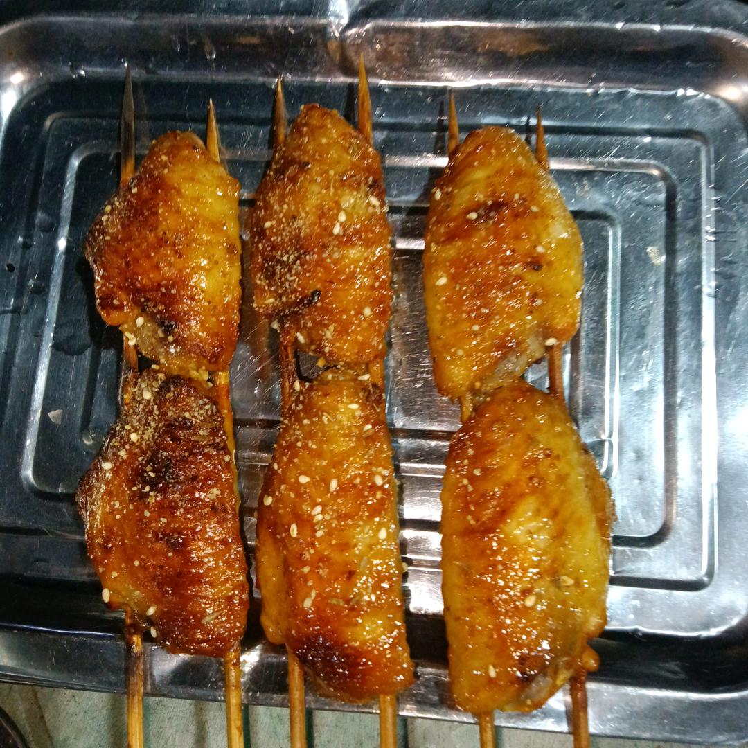 曲阳烧烤妹