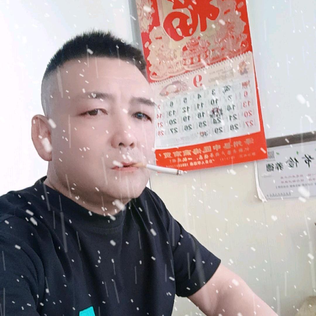 @小胖子砂锅米线店