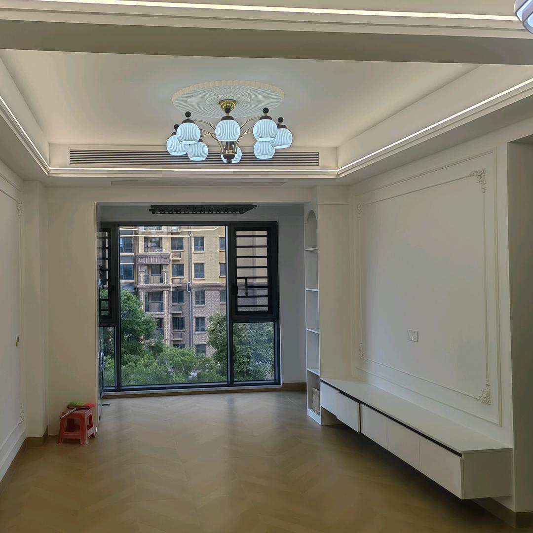 90后毒眼设计师啊必