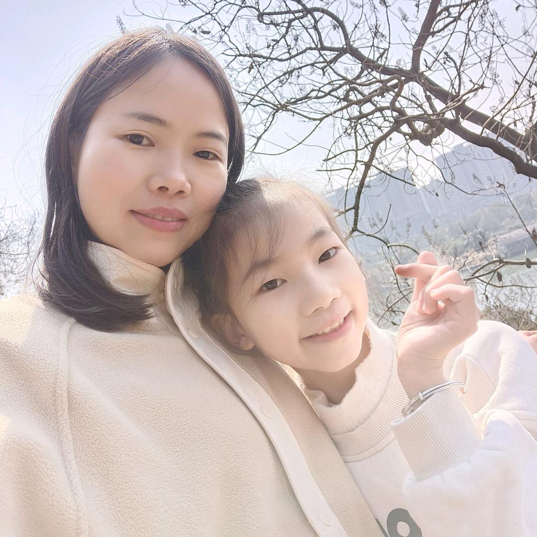 欢昕